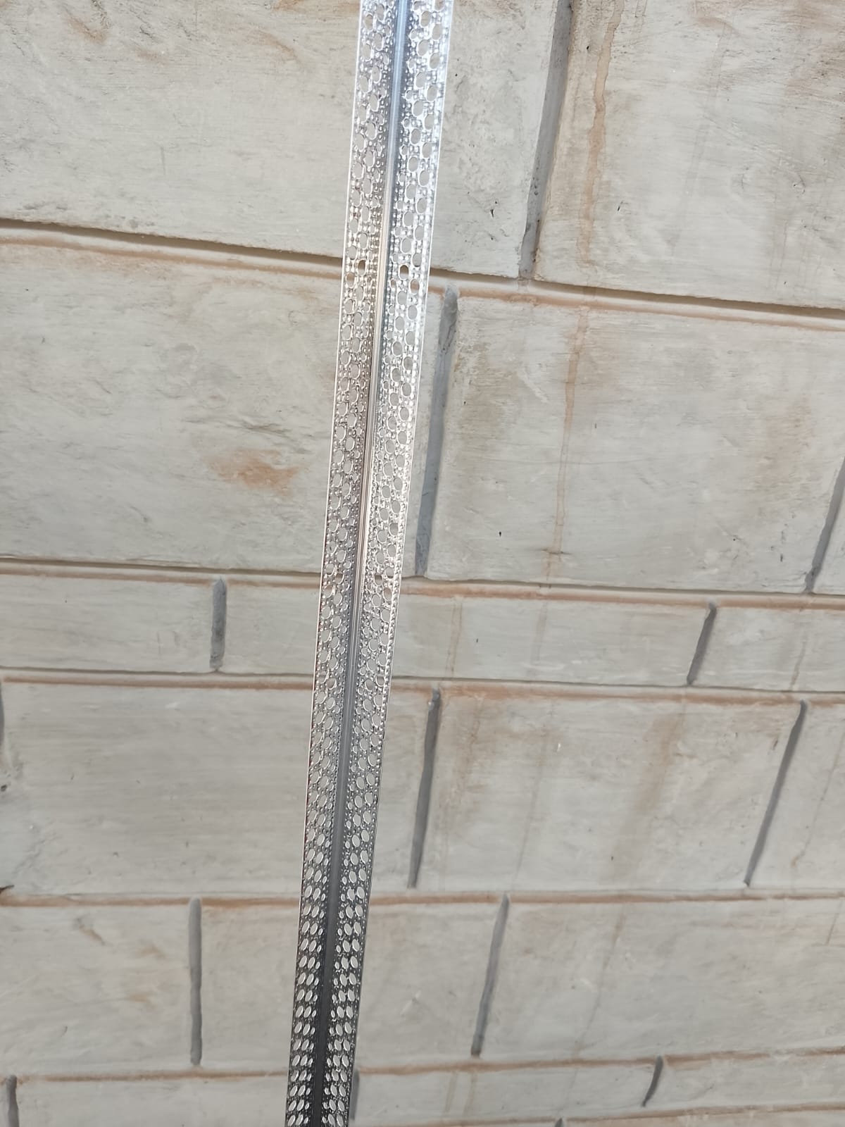 Gypsum Angle Line Corner Bead